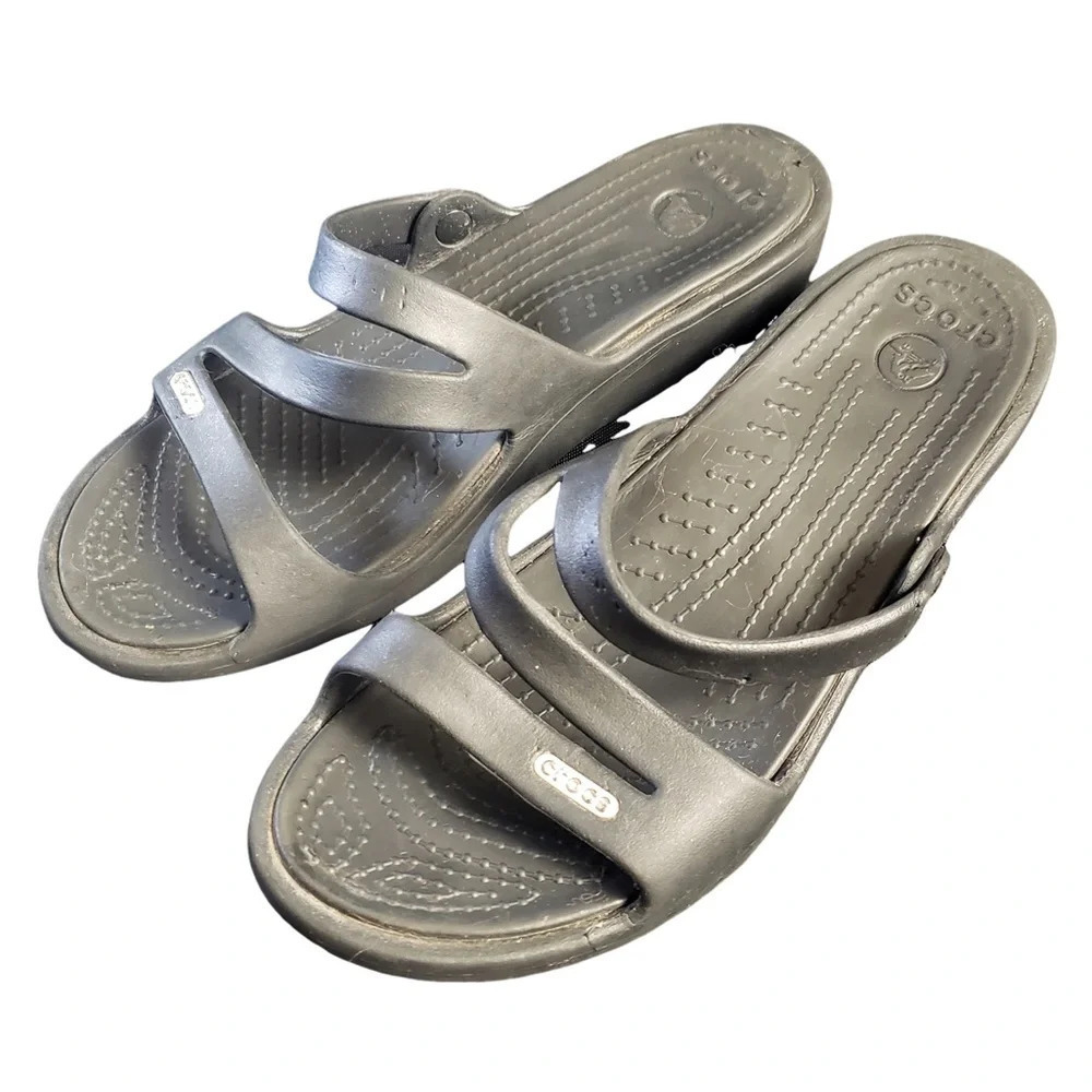 Crocs Strappy Black Sandals Women’s 7